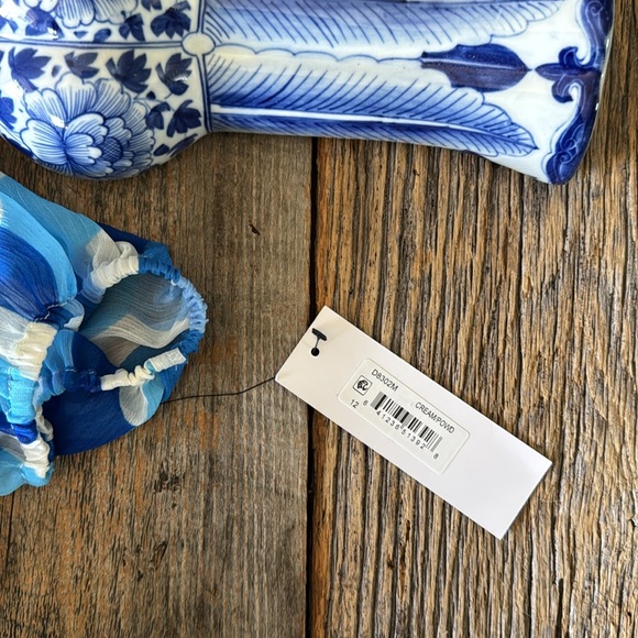 Donna Morgan Blue and White Patterned Dress Size 12 - Picture 13 of 14